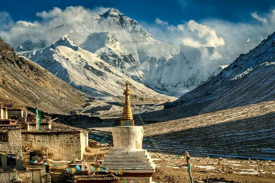 Rongbuk Monastery Tibet 