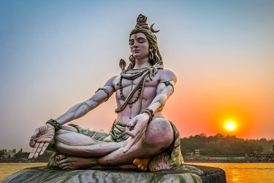 Sawan Maas: Kanwar Yatra, Shiv Bhakti, Fasting Rituals, Significance for Hindus, and More