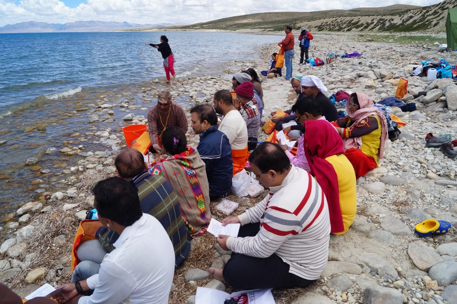 Lake Mansarovar: Know Everything about Tibet’s Sacred Lake Lake Mansarovar: Know Everything about Tibet’s Sacred Lake