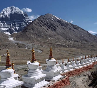 Kailash Mansarovar Darshan: Best Time To Visit And Essential Travel Tips