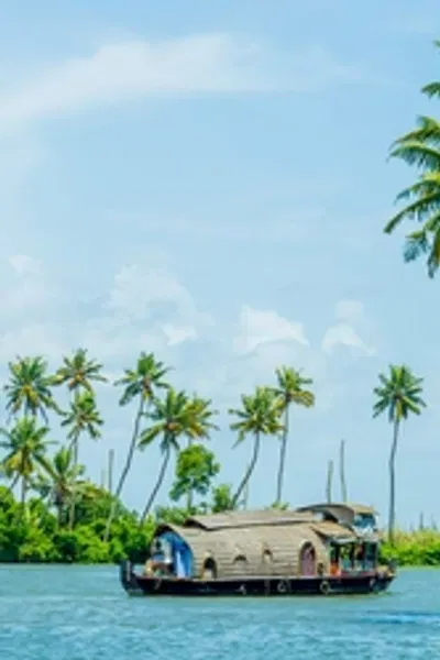 Natural Paradise Kerala Tour Package