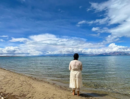 Yatri at Mansarovar Lake Yatri at Mansarovar Lake
