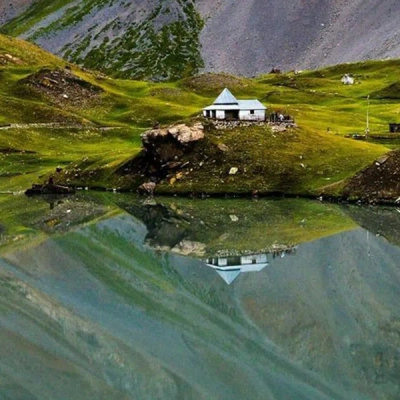Parvati Sarovar and Gauri Kund