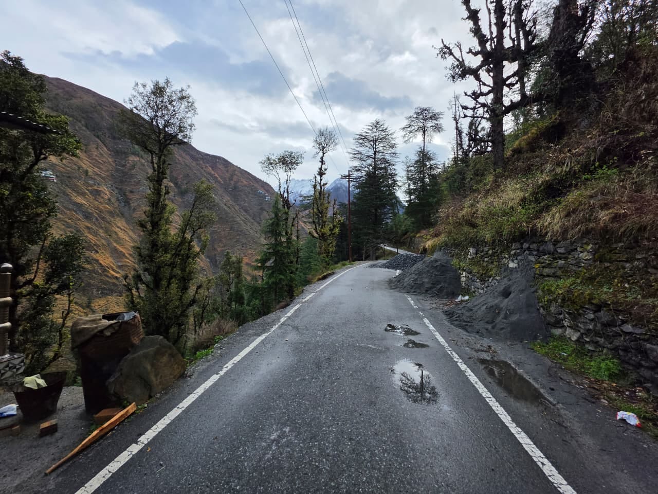 Road View of the Far Himalayas on Manimahesh Yatra