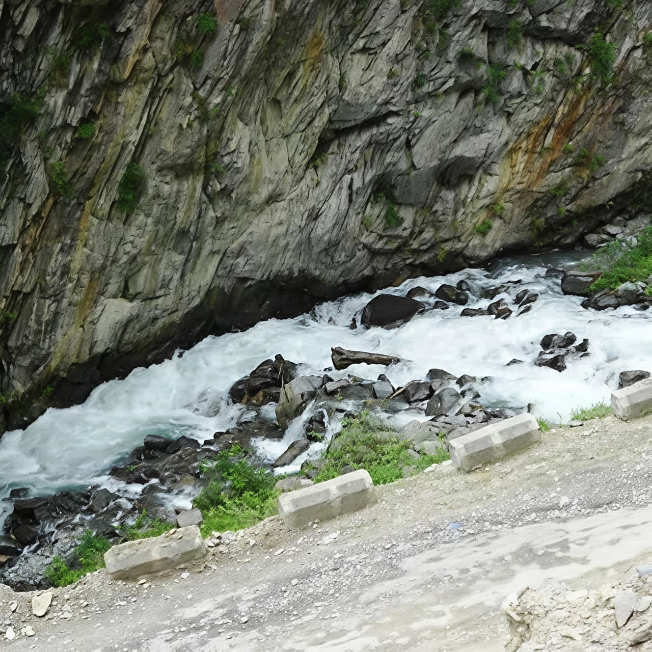 View of Dhancho on Manimahesh Route