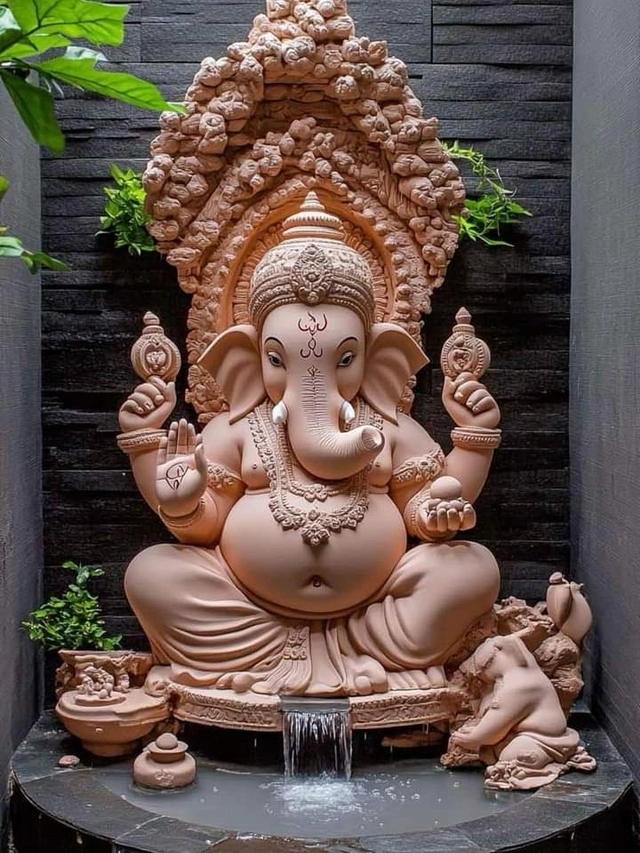 Celebrate Ganesh Chaturthi 2025 at 7 Iconic Ganesh Temples of India
